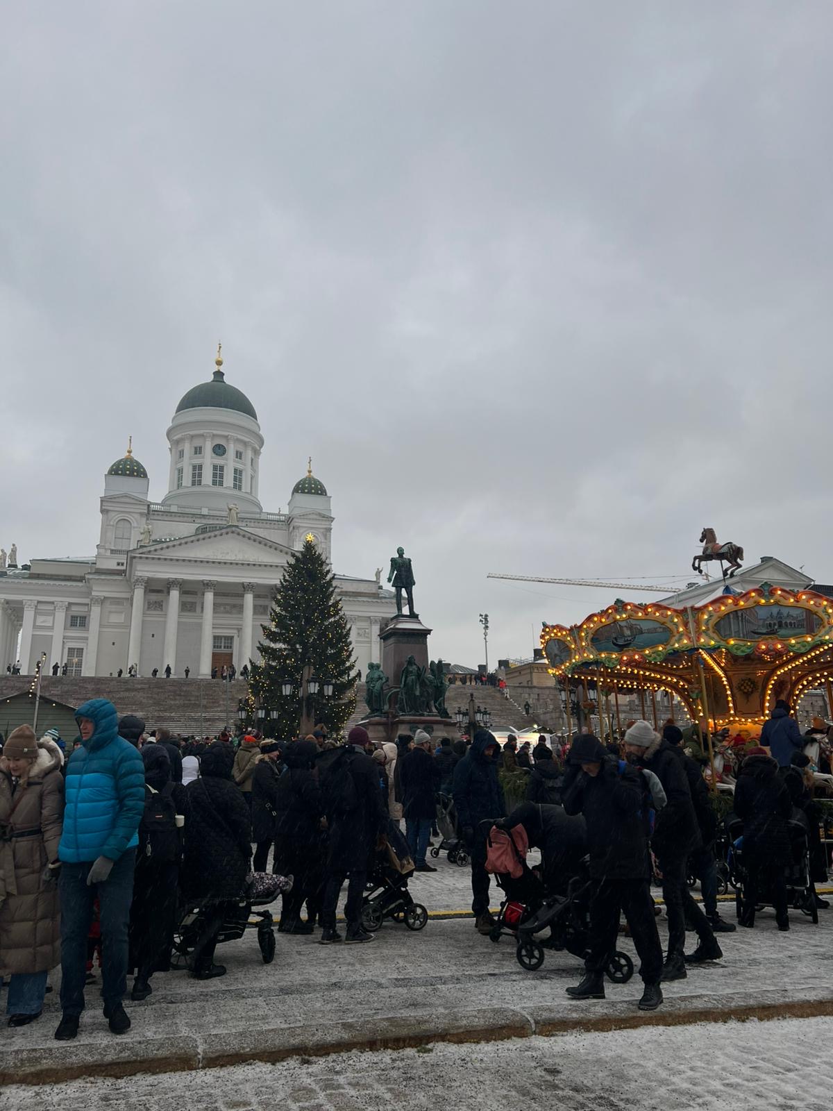 Finland-Cathedral Merry Go